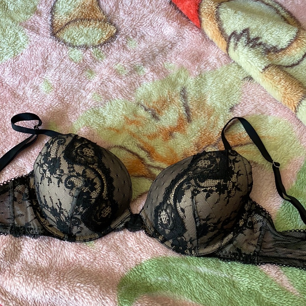 Victoria Secret Bra